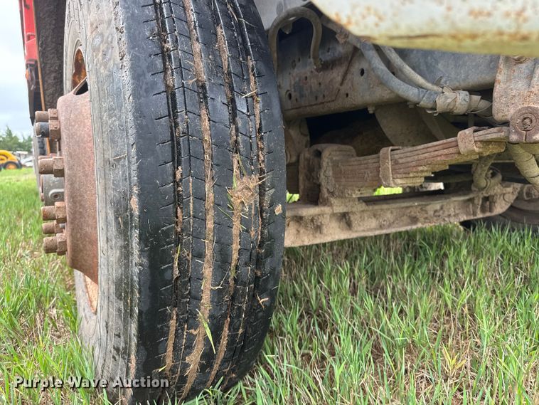 image for item NA9405 1993 International 4900 dump truck