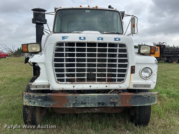 image for item NA9407 1979 Ford 8000 dump truck