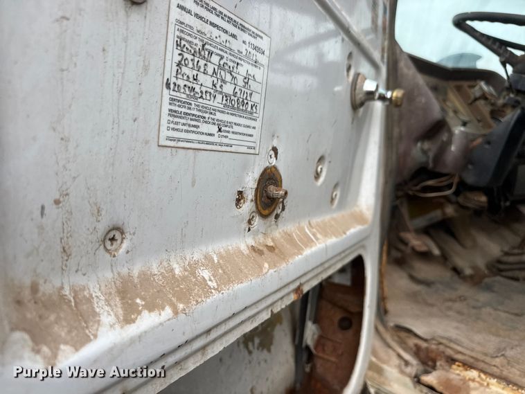 image for item NA9407 1979 Ford 8000 dump truck