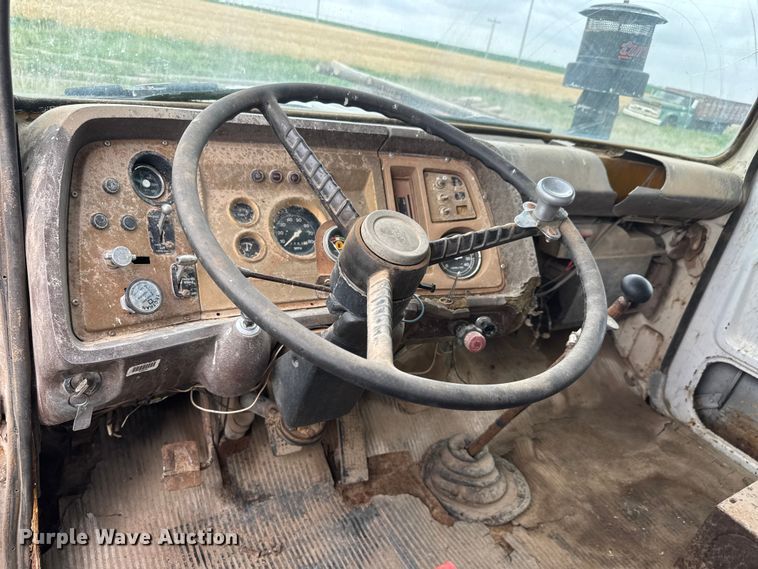 image for item NA9407 1979 Ford 8000 dump truck