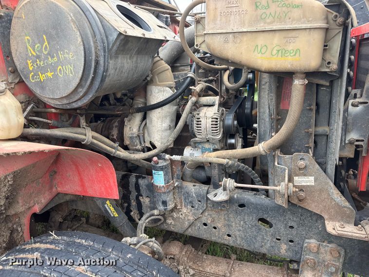 image for item NA9408 1999 International 4900 dump truck