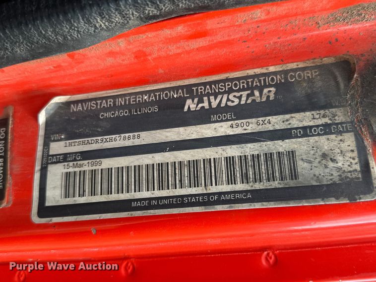 image for item NA9408 1999 International 4900 dump truck
