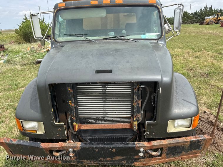 image for item NA9409 1995 International 4900 dump truck