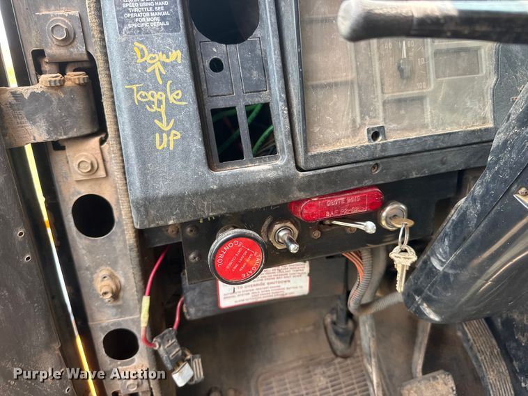 image for item NA9409 1995 International 4900 dump truck