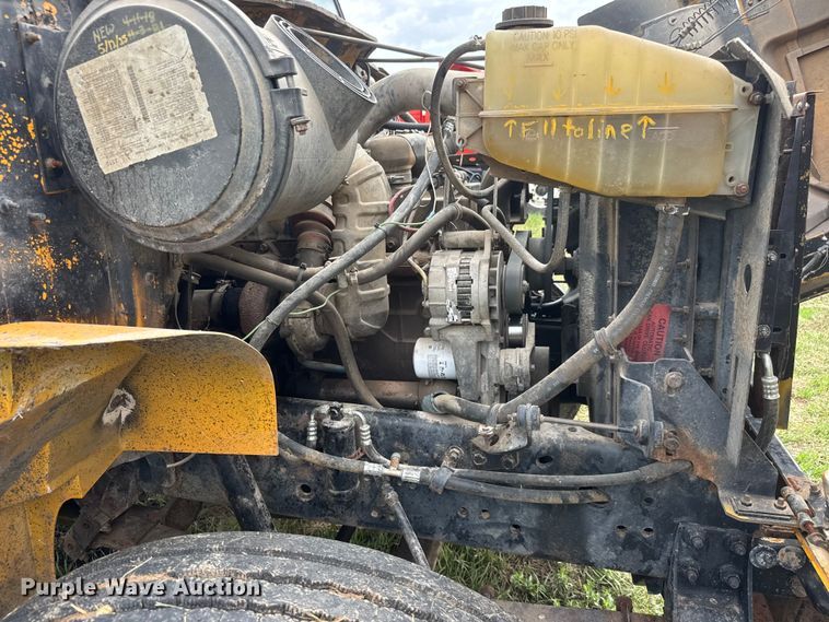 image for item NA9409 1995 International 4900 dump truck