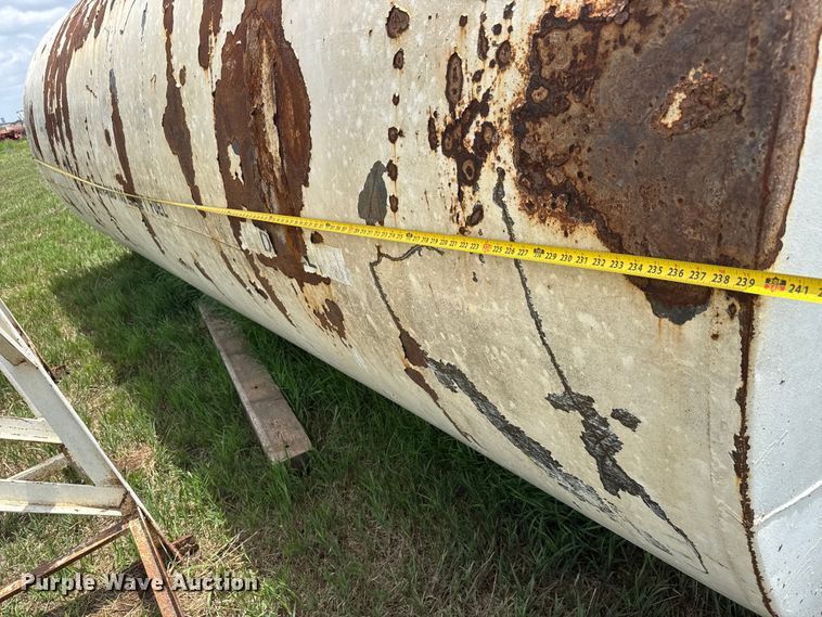 image for item NA9418 Fuel tank