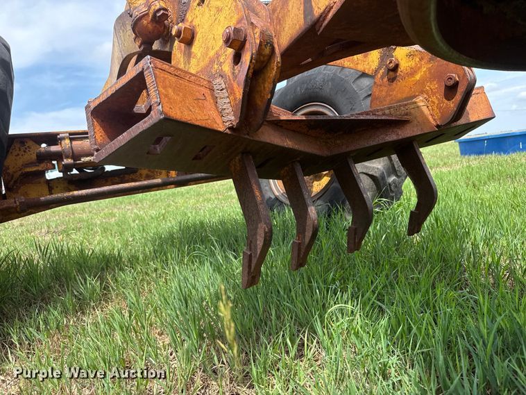 image for item NA9420 1961 Galion 118 rigid frame motor grader