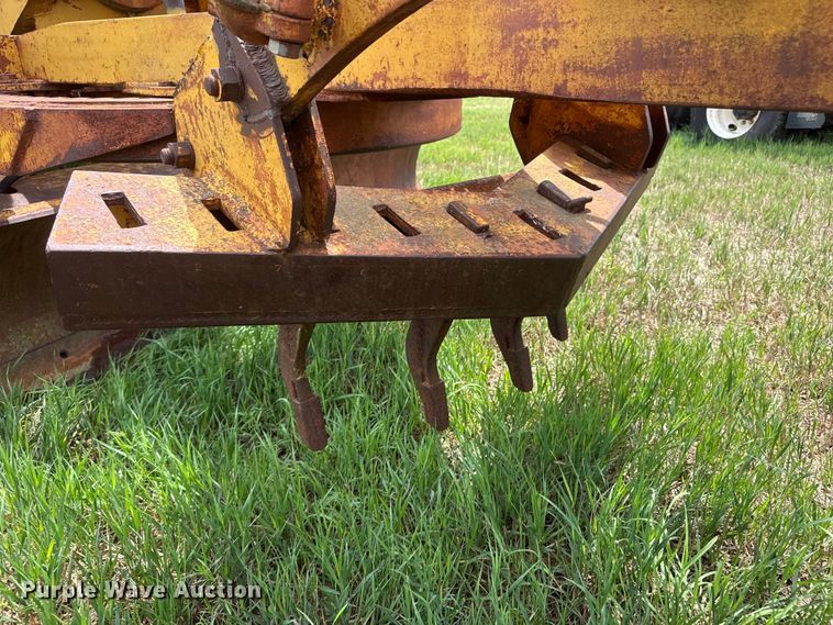 image for item NA9420 1961 Galion 118 rigid frame motor grader