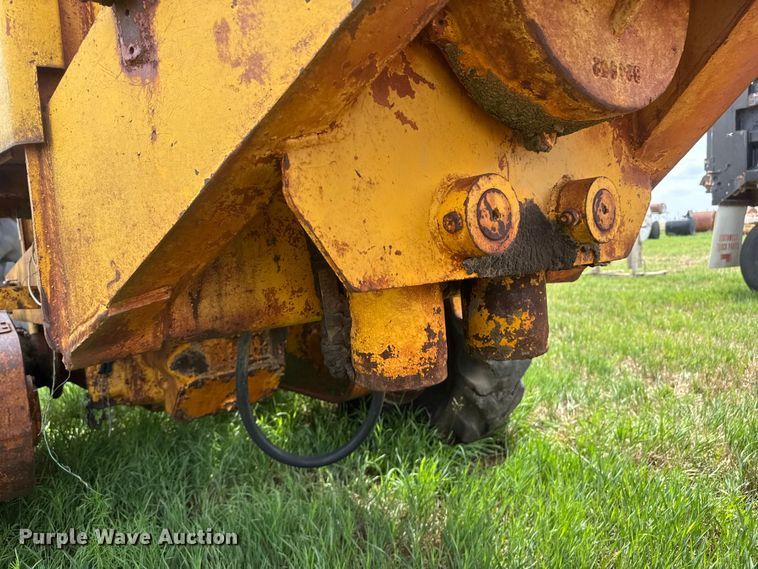 image for item NA9420 1961 Galion 118 rigid frame motor grader