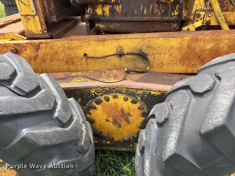 image for item NA9420 1961 Galion 118 rigid frame motor grader