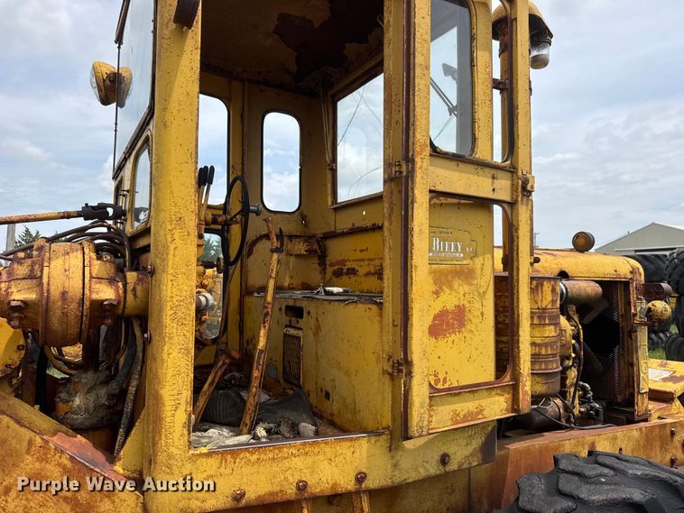image for item NA9420 1961 Galion 118 rigid frame motor grader