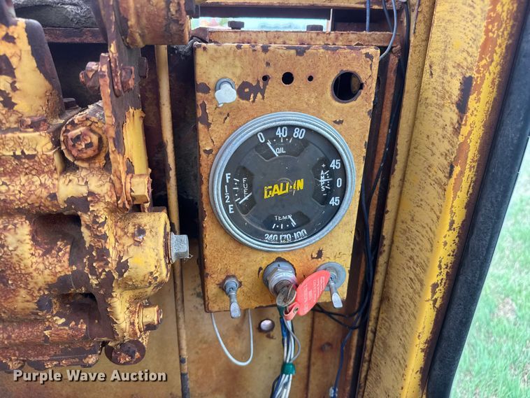 image for item NA9420 1961 Galion 118 rigid frame motor grader