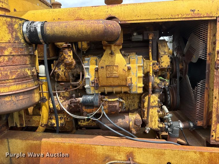 image for item NA9420 1961 Galion 118 rigid frame motor grader