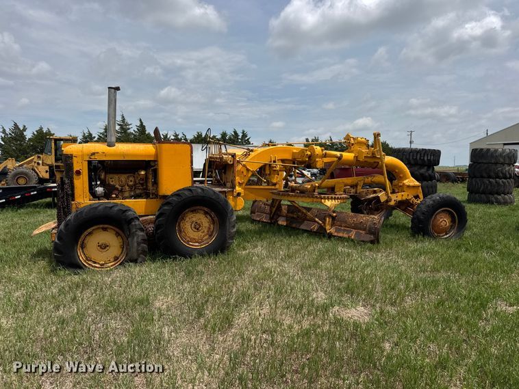 image for item NA9421 Allis Chalmers AD-40 rigid frame motor grader