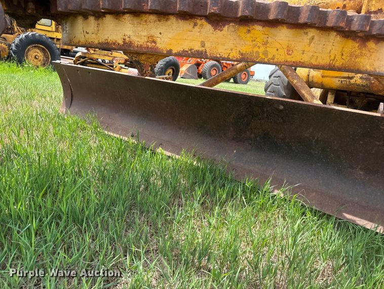 image for item NA9421 Allis Chalmers AD-40 rigid frame motor grader