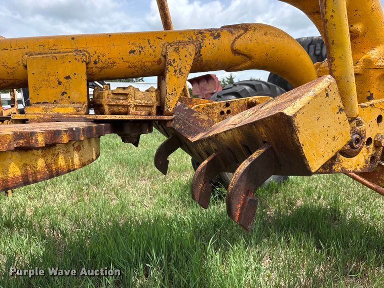 image for item NA9421 Allis Chalmers AD-40 rigid frame motor grader