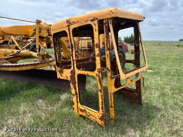 image for item NA9421 Allis Chalmers AD-40 rigid frame motor grader