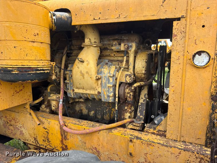image for item NA9421 Allis Chalmers AD-40 rigid frame motor grader