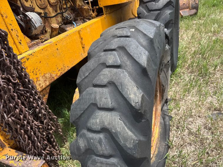 image for item NA9421 Allis Chalmers AD-40 rigid frame motor grader