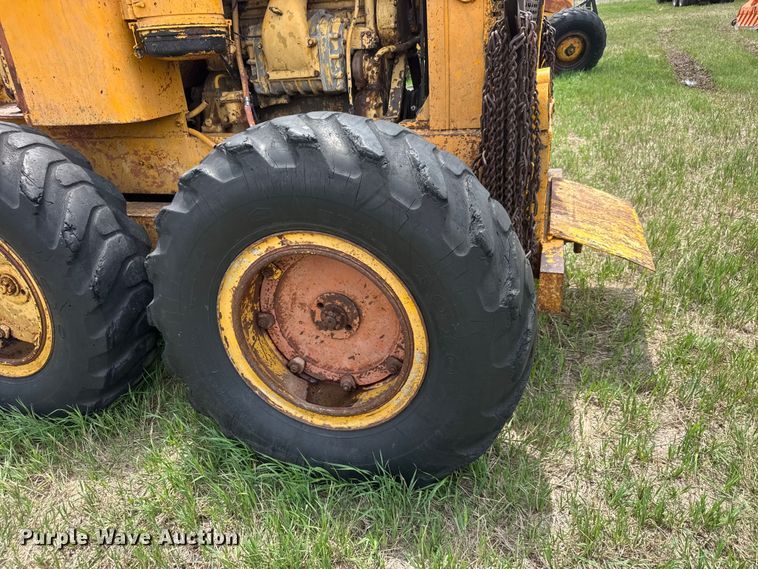 image for item NA9421 Allis Chalmers AD-40 rigid frame motor grader