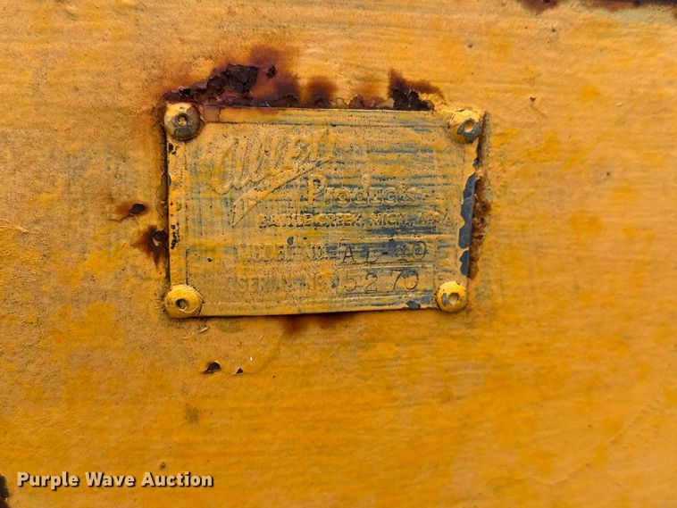 image for item NA9421 Allis Chalmers AD-40 rigid frame motor grader