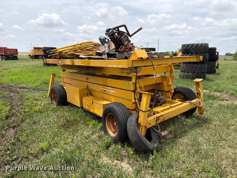 image for item NA9424 Sky Climber scissor lift
