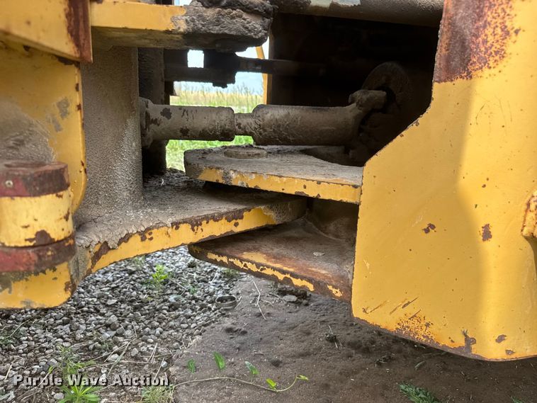 image for item NA9427 1991 Fiat-Allis R15B/2T wheel loader