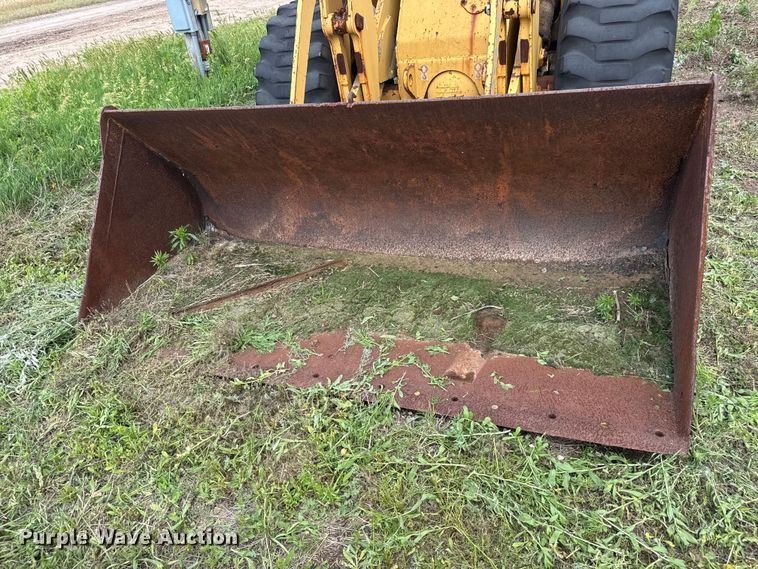 image for item NA9427 1991 Fiat-Allis R15B/2T wheel loader
