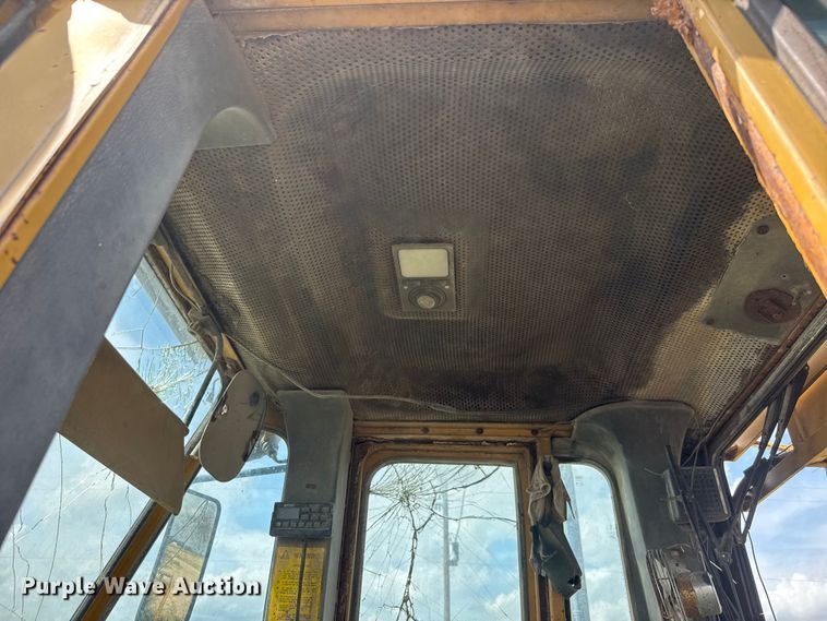 image for item NA9427 1991 Fiat-Allis R15B/2T wheel loader