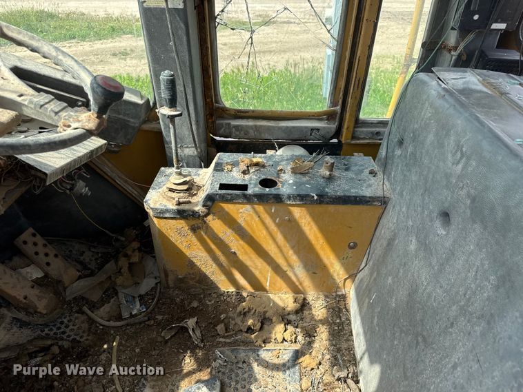 image for item NA9427 1991 Fiat-Allis R15B/2T wheel loader