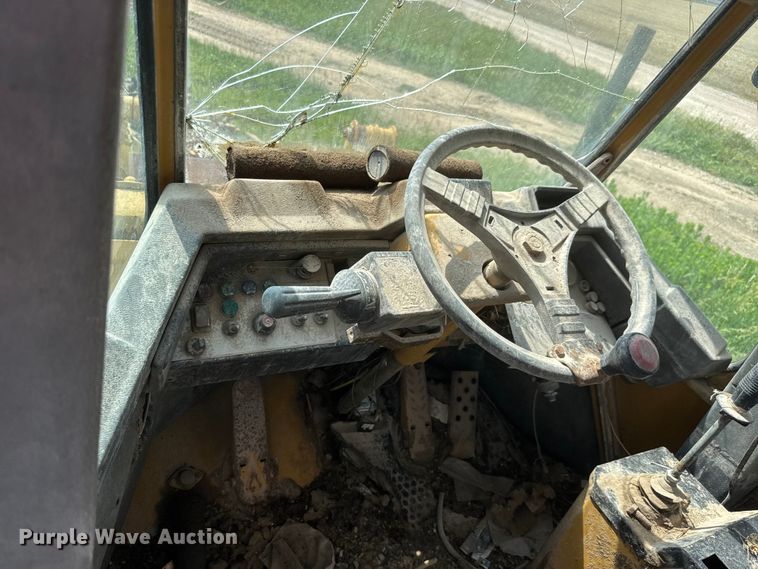 image for item NA9427 1991 Fiat-Allis R15B/2T wheel loader