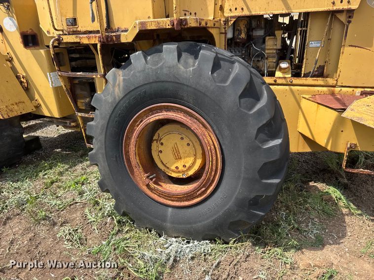 image for item NA9427 1991 Fiat-Allis R15B/2T wheel loader