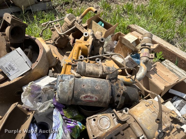 image for item NA9427 1991 Fiat-Allis R15B/2T wheel loader