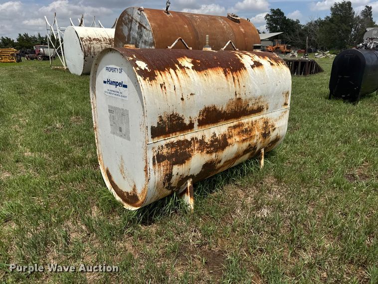image for item NA9428 (2) oil tanks