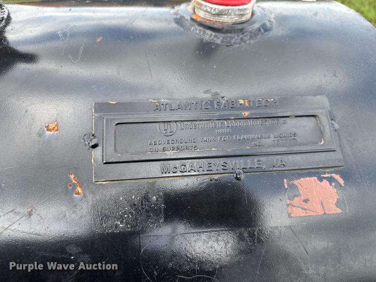 image for item NA9429 (2) oil tanks