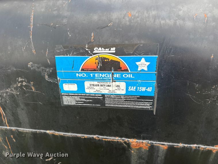 image for item NA9429 (2) oil tanks