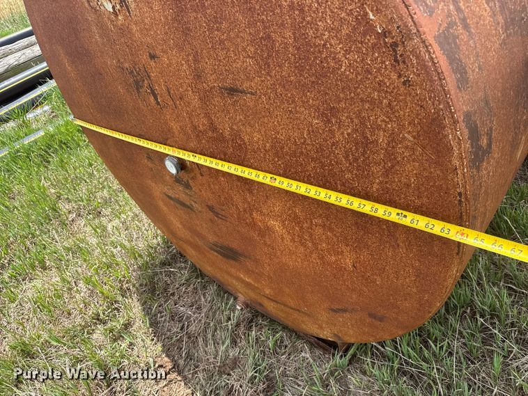 image for item NA9430 Pioneer (2) fuel tanks