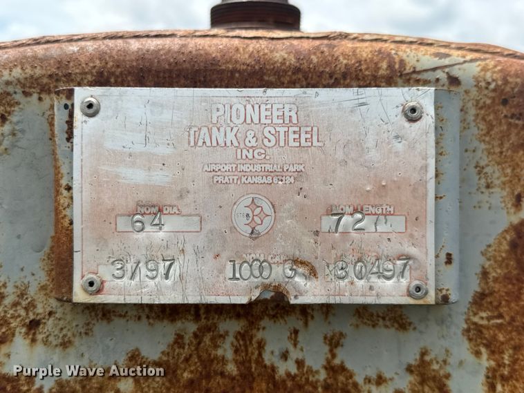 image for item NA9430 Pioneer (2) fuel tanks