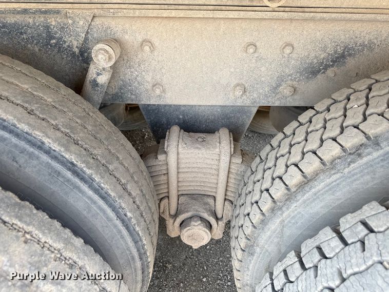 image for item ND9486 1987 Mack RS685 LS dump truck