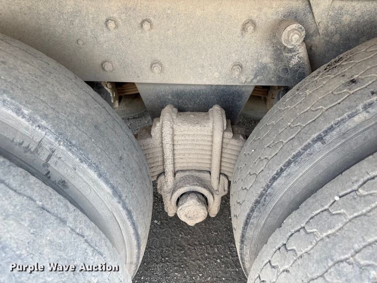 image for item ND9486 1987 Mack RS685 LS dump truck