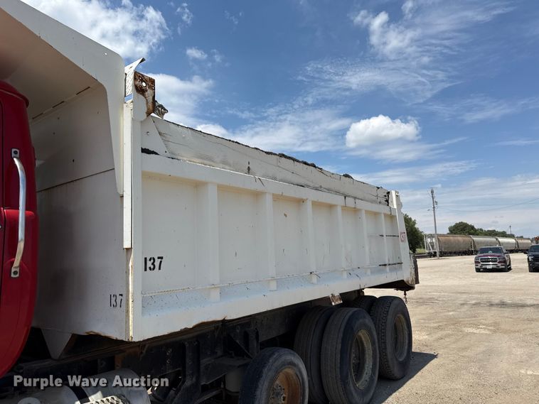 image for item ND9486 1987 Mack RS685 LS dump truck
