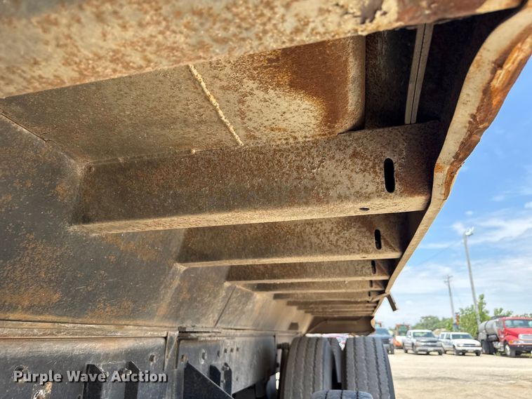 image for item ND9486 1987 Mack RS685 LS dump truck