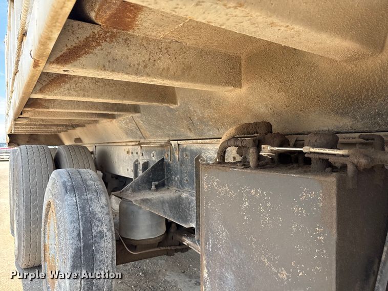 image for item ND9486 1987 Mack RS685 LS dump truck