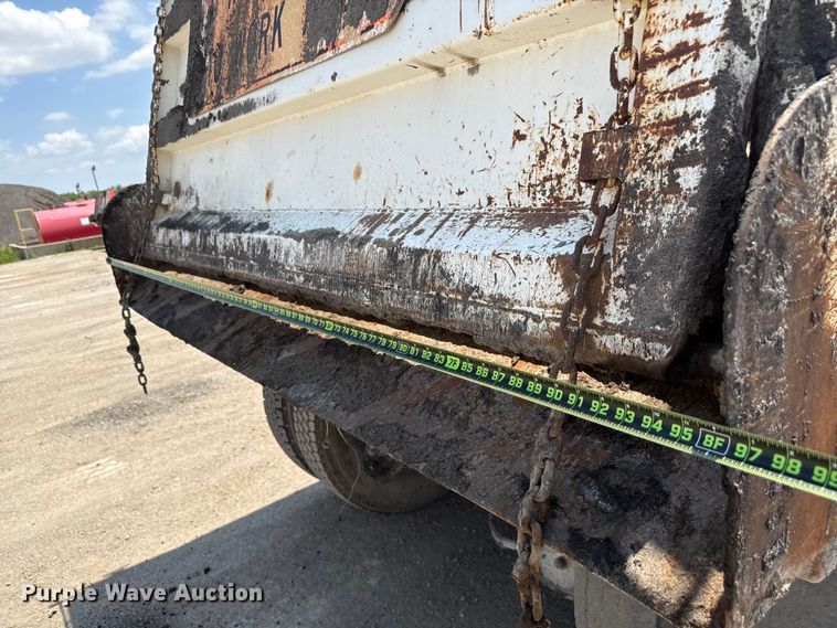image for item ND9486 1987 Mack RS685 LS dump truck