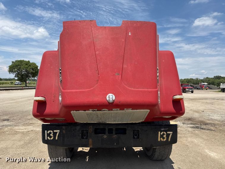 image for item ND9486 1987 Mack RS685 LS dump truck