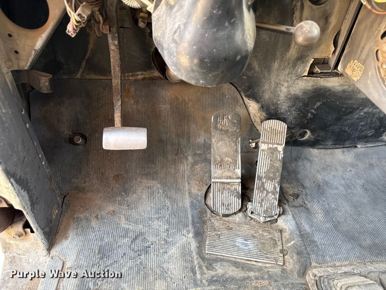 image for item ND9486 1987 Mack RS685 LS dump truck