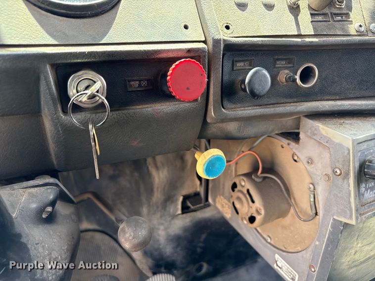 image for item ND9486 1987 Mack RS685 LS dump truck