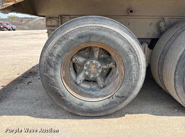 image for item ND9486 1987 Mack RS685 LS dump truck