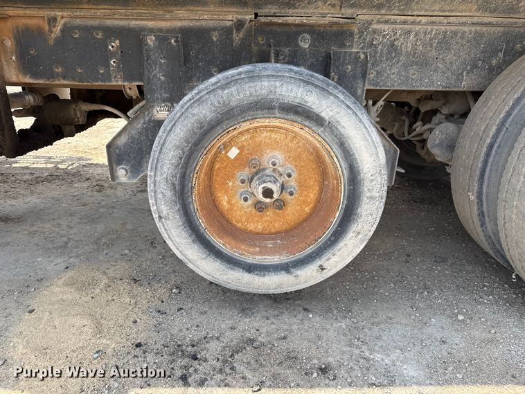 image for item ND9486 1987 Mack RS685 LS dump truck