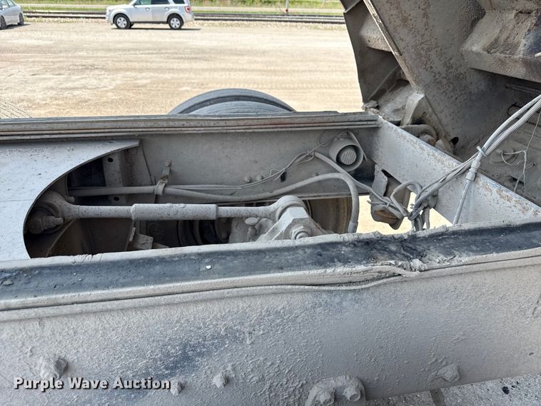 image for item ND9486 1987 Mack RS685 LS dump truck